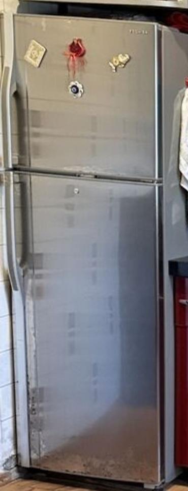 Indesit ikiqapılı soyuducu - Rəng: ağ, klassik dizayn - Yuxarıda lalafo.az -da Indesit ikiqapılı soyuducu - Rəng: ağ, klassik dizayn - Yuxarıda