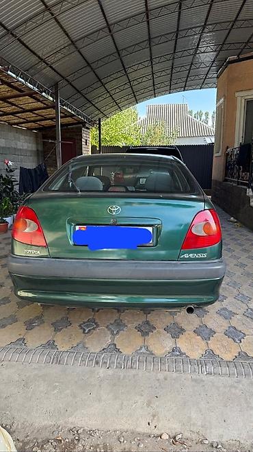 запчас хайландер: Toyota Avensis: 1999 г., 1.8 л, Механика, Бензин, Седан — 2