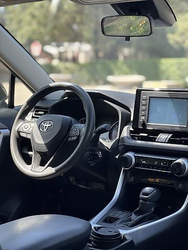 Toyota: Toyota RAV4: 2019 г., 2.5 л, Автомат, Бензин, Кроссовер — 14