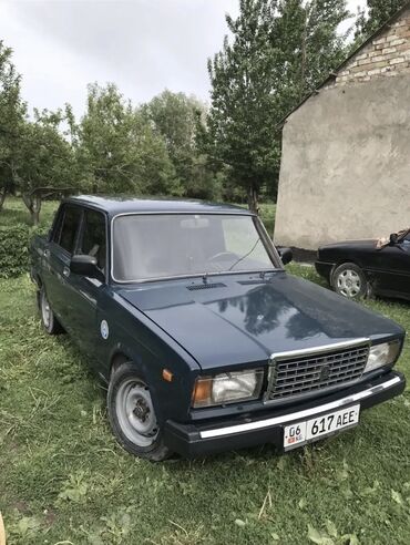 салон 2107: ВАЗ (ЛАДА) 2107: 2003 г., 1.6 л, Механика, Бензин, Седан