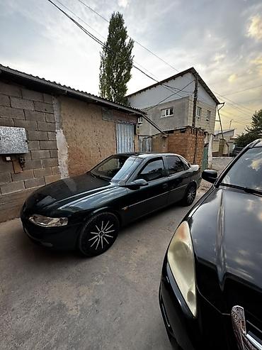 сиз 82 1: Opel Vectra: 1998 г., 1.8 л, Кол менен иштөөчү, Бензин, Седан — 10