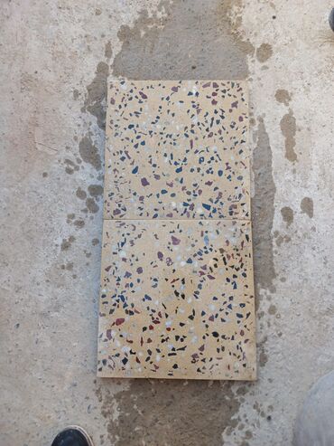 Beton plitələr: Məhsul: Beton mozaik səki/daş döşəmə plitələri Təsvir: - Açıq bej — 2