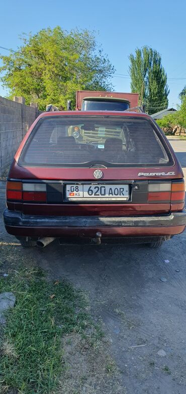Volkswagen: Volkswagen Passat: 1.8 л, Механика, Бензин, Универсал