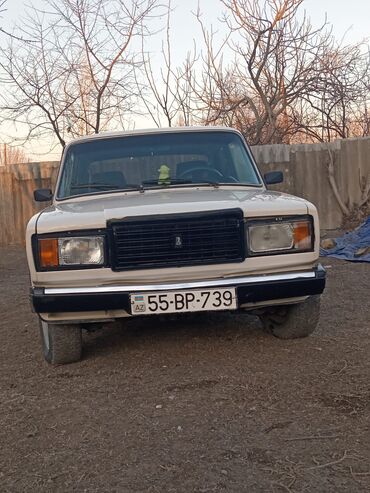 islenmis traktor satisi: VAZ (LADA) 2107: 1.6 l | 1992 il 150000 km Sedan