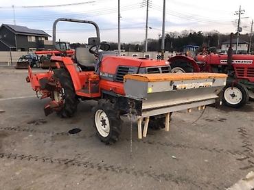 Тракторы МТЗ (Беларус): Продается японский трактор KUBOTA GL220 полный привод, дизельный с — 2