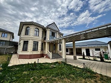 flat osh: 🏡 Продаётся премиальный 2-этажный дом в ж/м Кок-Жар Просторный дом — 3