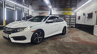 Honda: Honda Civic: 2017 г., 2 л, Вариатор, Бензин, Седан — 4