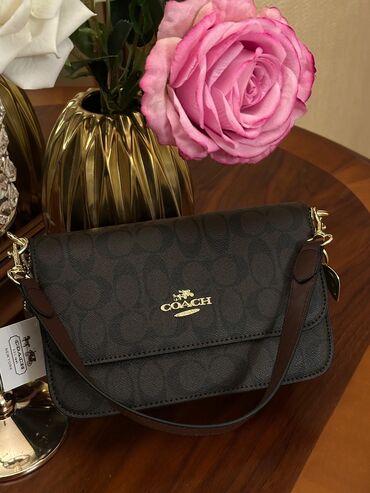 Çantalar: Əl çantası, Məşqçi, Yeni — 30