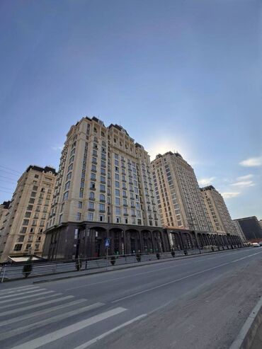 продаю квартиру новопокровка: 4 бөлмө, 174 кв. м, Элитка, 12 кабат, ПСО (өзү оңдоп түзөтүп бүтүү үчүн)