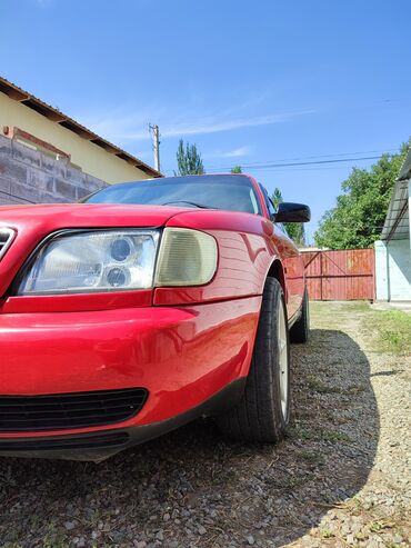 багажник на авто: Audi A6: 1995 г., 2.6 л, Механика, Бензин, Седан