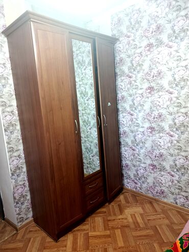 шкафы для кухни б у: Шкаф для одежды, Б/у, Прямой