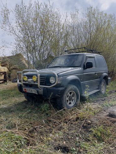 авто мазда 323: Mitsubishi Pajero: 1992 г., 2.5 л, Автомат, Дизель