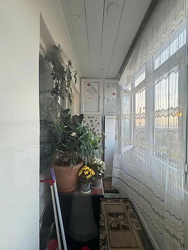 sovetskide kiraye evler: Bakı, 4 otaqlı, Köhnə tikili, m. Qara Qarayev, 105 kv. m — 3