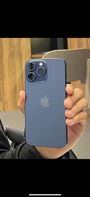 Apple iPhone: IPhone 15 Pro Max, Скидка 10%, Б/у, 128 ГБ, Blue Titanium, Кабель, 97 %