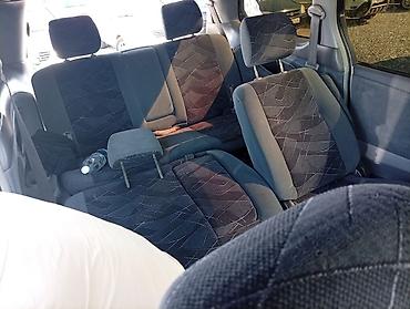 митсубиси минивэн: Toyota Estima: 2000 г., Минивэн — 4
