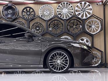 corolla 2016: Toyota Camry: 2018 г., 2.5 л, Автомат, Бензин, Седан — 8