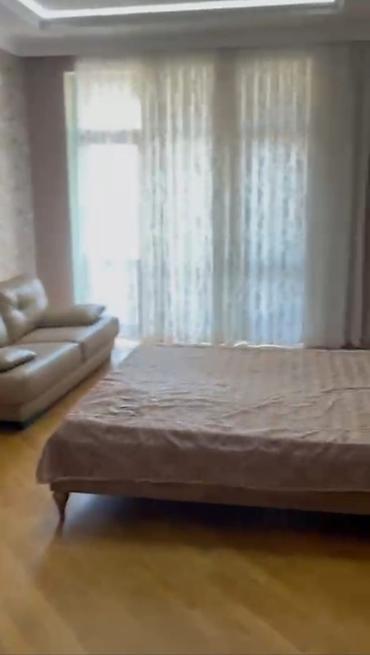 Сниму квартиру: 4 комнаты, 185 м² — 9