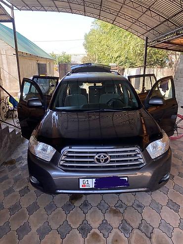 Toyota: Toyota Highlander: 2010 г., 3.5 л, Автомат, Бензин, Кроссовер — 4