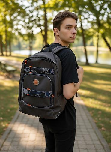 Рюкзаки: Рюкзак, Унисекс, Б/у — 1