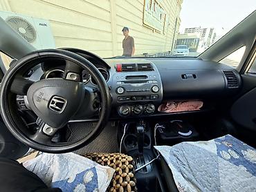 авто кытай: Honda Jazz: 2003 г., 1.3 л, Автомат, Бензин, Хэтчбэк — 3