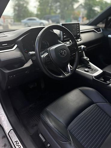 rav 4 2025: Toyota RAV4: 2020 г., 2.5 л, Вариатор, Гибрид, Кроссовер — 6