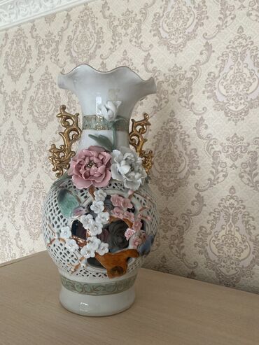 ваза для цветов большая: Ваза 2шт цена одной вазы 8000