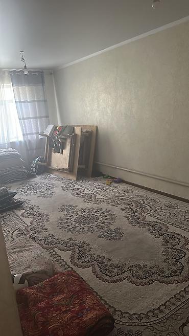 дом на калесох: 🏡 Продается 5-комнатный дом в ж/м Калыс-Ордо! 📐 Площадь дома: 110 м² 🧱 — 2