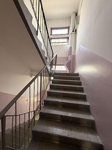 парковая: 2 комнаты, 52 м², Асанбай мкр 105 серия, 4 этаж, Старый ремонт — 2