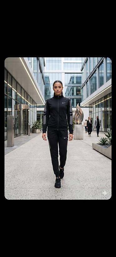 evolution trenerke: Ženske trenerke S,M,L,XL,XXL veličine za samo 3700 din
pb — 3