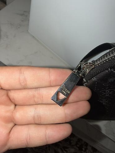 маленький кошелёк: Стильная мужская барсетка GUESS 🖤 Чёрный цвет с фирменным принтом — 6