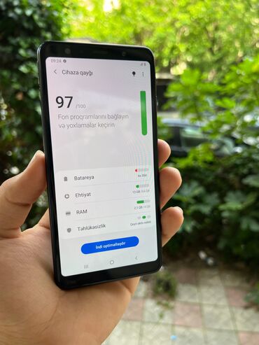 Samsung: Samsung Galaxy A7 2018, 64 GB, rəng - Qara, Zəmanət