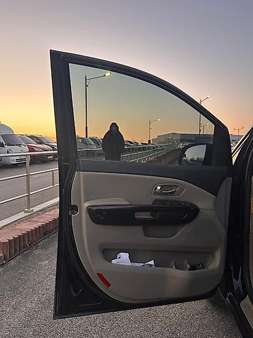 Kia: Kia Carnival: 2017 г., 2.2 л, Автомат, Дизель, Минивэн — 2