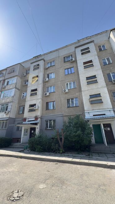 центр отдыха караенквартирыквартира в авроре 1 комнатные в близи центр отдыха комсомол 1 ком квартиры студия: 2 бөлмө, 48 кв. м, 105-серия, 1 кабат, Эски ремонт
