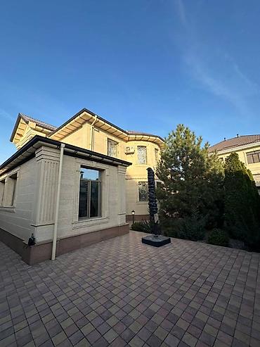 Продажа коттеджей и домов: Откройте двери в пространство, где комфорт превращается в привилегию… — 24