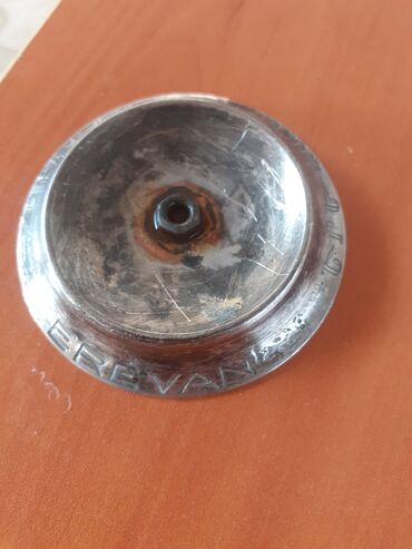 Digər əntiq əşyalar: Sabirabada qedimi eşa satlır — 5