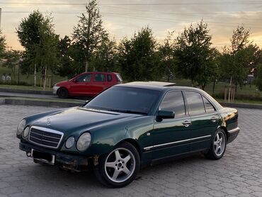w210 машина: Mercedes-Benz E 280: 1998 г., 2.8 л, Механика, Бензин, Седан