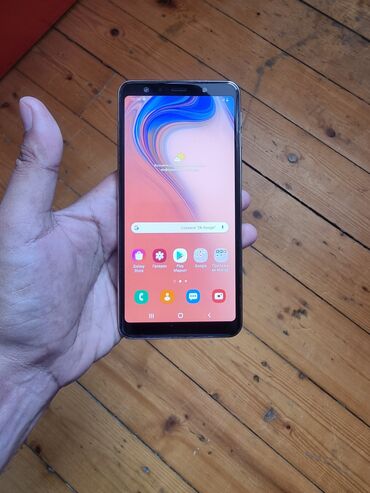 Samsung: Samsung Galaxy A70, 128 GB, rəng - Qızılı, İki sim kartlı