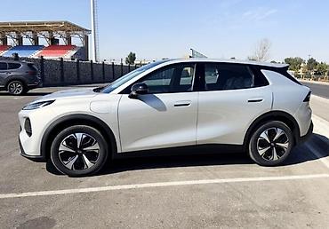 chang: Changan Qiyuan Q05: 2026 г., Автомат, Электромобиль, Кроссовер — 3