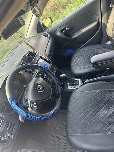авто спарк: Volkswagen Polo: 2017 г., Автомат, Бензин, Седан — 6