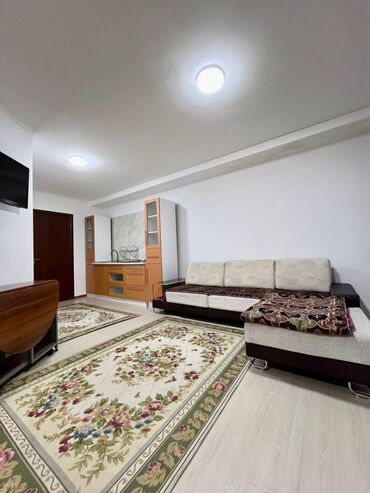 Продажа домов: Коттедж, 220 м², 9 комнат, Собственник — 8