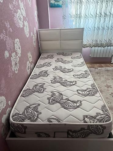 Tek neferlik yatag 200*90 yaxşı veziyetde bazalı, döşekli mağazadan lalafo.az -da Tek neferlik yatag 200*90 yaxşı veziyetde bazalı, döşekli mağazadan