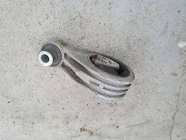 bas ovaj: NOSAC MOTORA ZADNJI DOLE T31 ZA NISSAN X-TRAIL OD 2007. DO 2013. GOD — 2