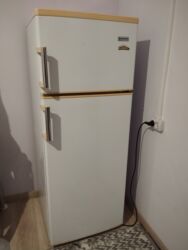 холодильники купить бу: Холодильник работает отлично . бренд авангард двух камерный