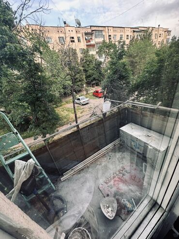 квартира без ремонта: 3 комнаты, 60 м², 2 этаж, Косметический ремонт