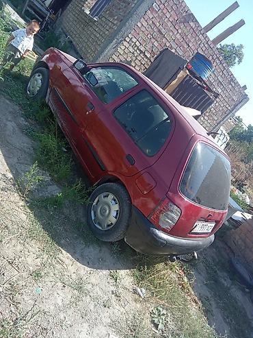 cls 55: Nissan Micra: 1995 г., 0.8 л, Бензин — 5
