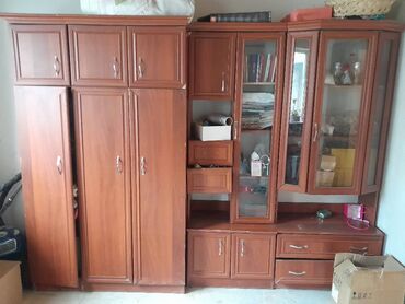 настольная полка: Гарнитур для зала, Шкаф, ДСП, цвет - Коричневый