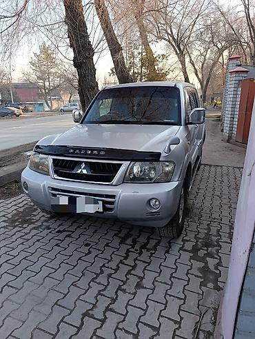 Mitsubishi: Mitsubishi Pajero: 2004 г. — 3