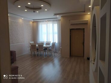 Həyət evləri və villaların satışı: 4 otaqlı, 165 kv. m, Orta təmir — 12