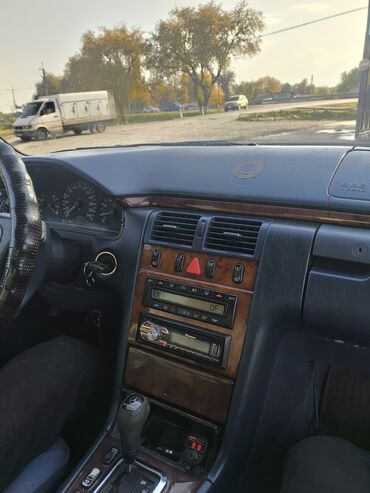хово миксер бишкек: Mercedes-Benz E-Class: 1998 г., 2 л, Автомат, Бензин, Седан