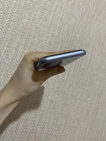 second hand mobile: IPhone 11, Б/у, 128 ГБ, Deep Purple, Чехол, 68 % — 3